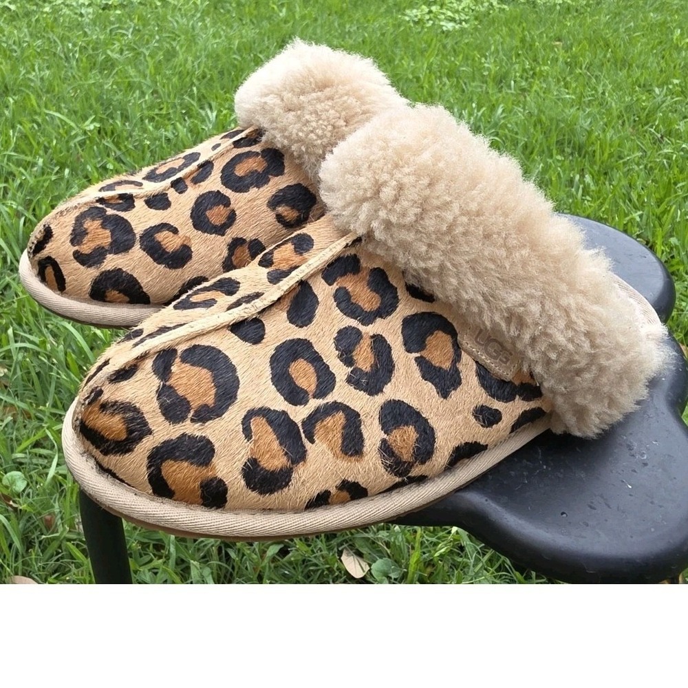 UGG Scuffette II Leopard Calf Hair Sheepskin Slippers Tan Black Womens 10